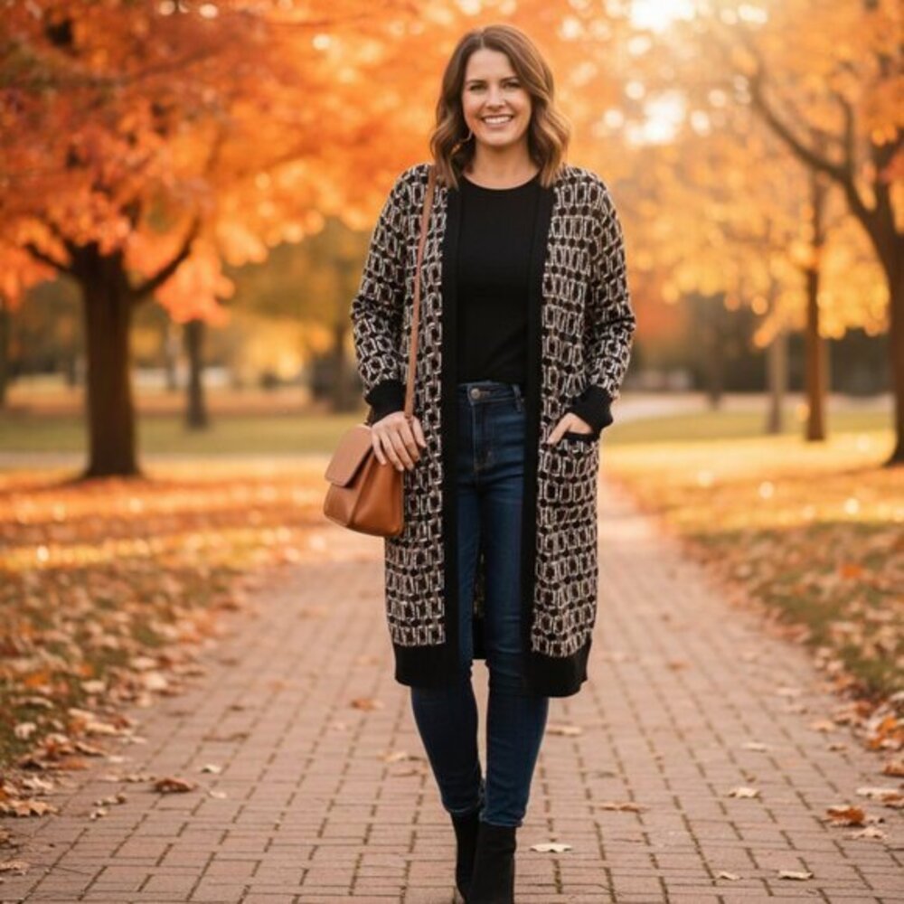 Chico’s Statement Cardigan Gold Black Jacquard Chain Print Sweater L